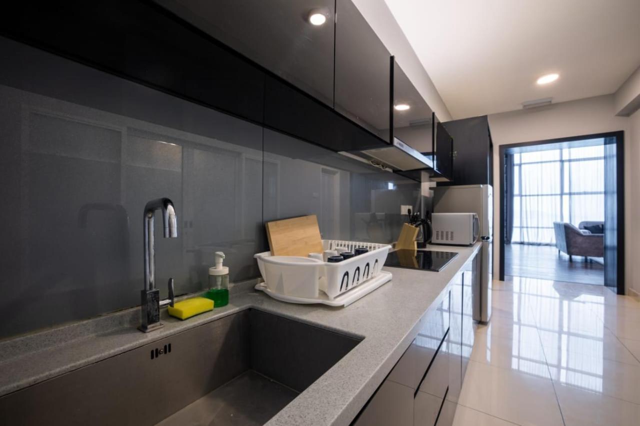Loft Pano Seaview Suite 2 Bedroom By The Only Bnb Jelutong 외부 사진