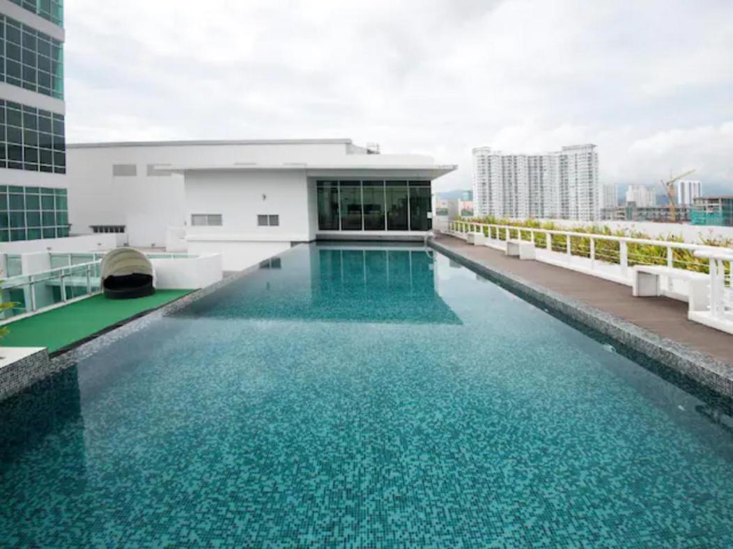 Loft Pano Seaview Suite 2 Bedroom By The Only Bnb Jelutong 외부 사진